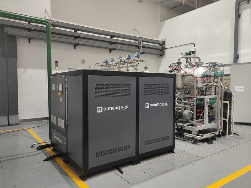 冷熱一體機使用壽命一般多久？